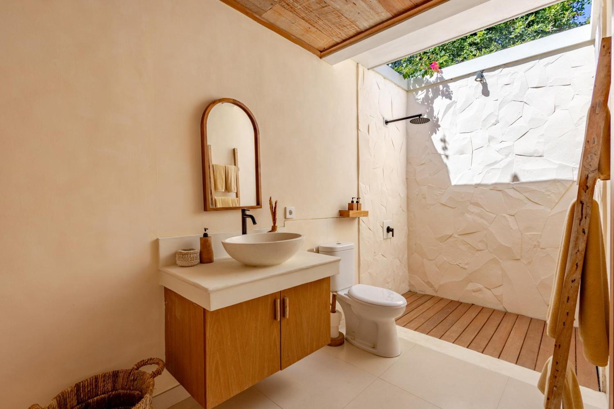 The Pink Joglo, A Cheerful 3Bdr Villa W/Pool And Rice-Field View. Dalung  Exterior photo